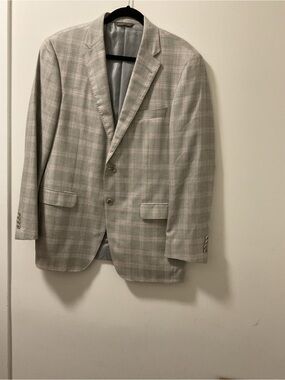 J.P. Tilford Cashmere/Silk Mens Plaid Sport jacket in Pink &Gray. Size 42 Reg.